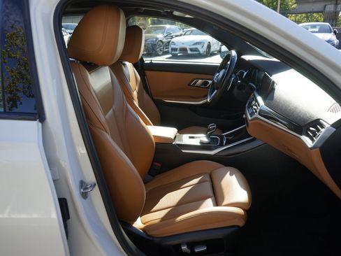 Used 2022 BMW 330e w/ M Sport Package image 18