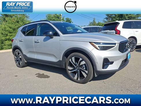 Certified 2023 Volvo XC40 B5 Ultimate w/ Protection Package Premier AWD/4WD image 1