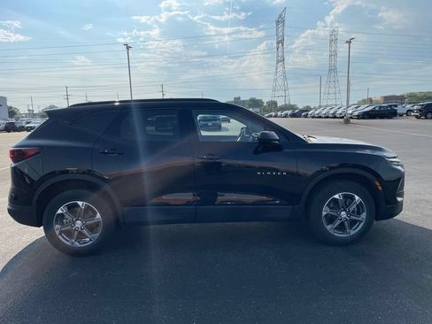 Used 2024 Chevrolet Blazer LT w/ Convenience Package AWD/4WD image 6