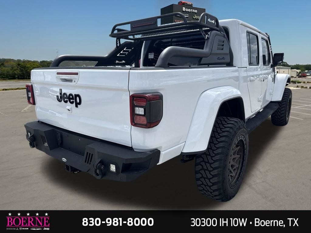 Used 2021 Jeep Gladiator Overland AWD/4WD image 12