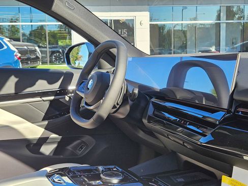 New 2026 BMW 530i xDrive 530i xDrive w/ Premium Package image 12