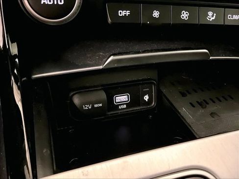 Used 2022 Kia Stinger GT2 AWD/4WD image 31