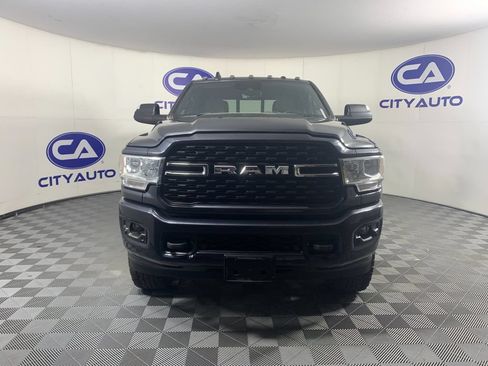 Used 2022 RAM 3500 Big Horn w/ Level B Equipment Group AWD/4WD image 9