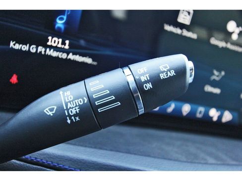 Used 2024 Cadillac XT4 Sport image 18