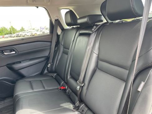 Used 2023 Nissan Rogue SV w/ SV Premium Package AWD/4WD image 20