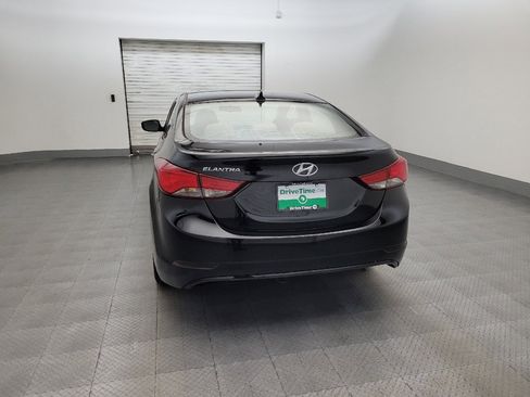 Used 2016 Hyundai Elantra SE FWD image 6