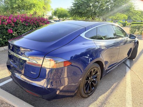 Used 2018 Tesla Model S 75D AWD/4WD image 7