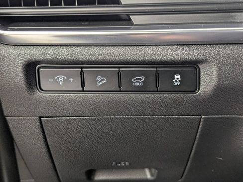 Used 2023 Kia Telluride SX FWD image 16
