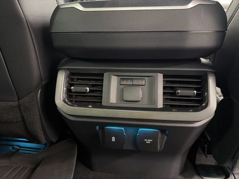 Certified 2025 Ford F150 Platinum AWD/4WD image 11