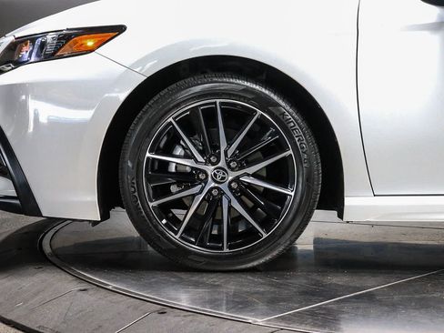 Certified 2024 Toyota Camry SE FWD image 9