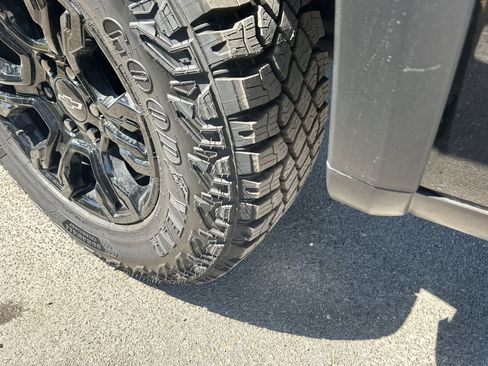 New 2026 Chevrolet Silverado 1500 ZR2 w/ LPO, Dark Essentials Package image 10