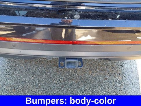 Used 2025 Volkswagen Atlas SE image 34