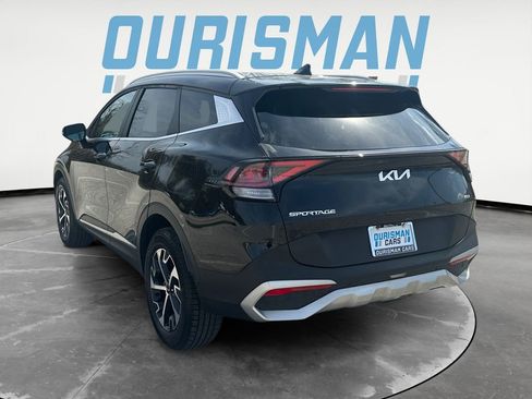 Used 2024 Kia Sportage EX AWD/4WD image 4