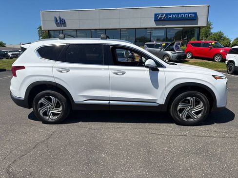 Used 2023 Hyundai Santa Fe Limited AWD/4WD image 2
