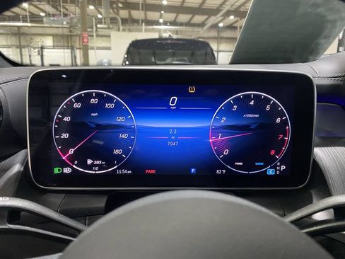 Certified 2026 Mercedes-Benz GLC 300 4MATIC image 13