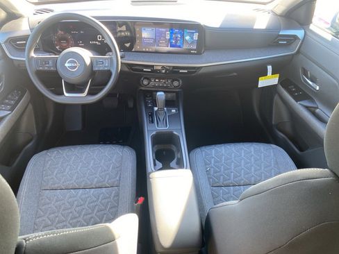 New 2026 Nissan Kicks SV w/ SV Premium Package image 17