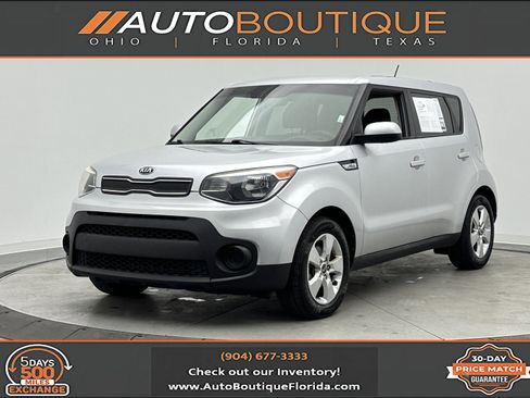 Used 2017 Kia Soul FWD image 1