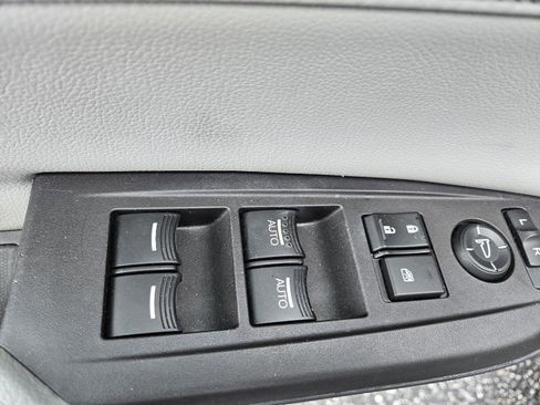 Used 2018 Acura ILX w/ Premium Package image 19