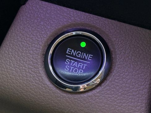 Used 2015 Ford F150 Lariat w/ Equipment Group 501A Mid RWD image 29