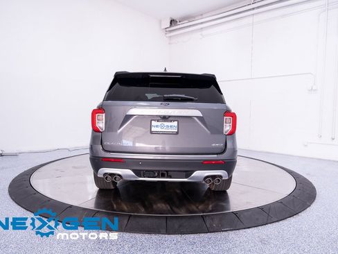 Used 2023 Ford Explorer Platinum w/ Technology Package image 35