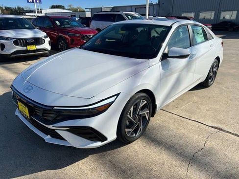 New 2026 Hyundai Elantra Limited FWD image 65
