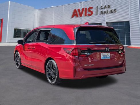 Used 2025 Honda Odyssey Sport-L image 9
