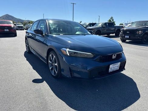 Used 2026 Honda Civic Sport Touring image 4