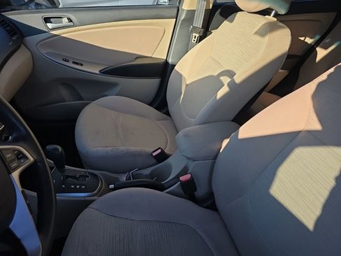 Used 2016 Hyundai Accent SE w/ Option Group 02 image 19