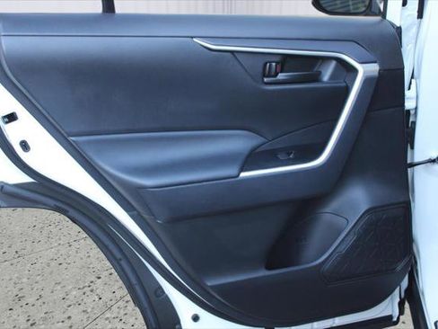 Certified 2024 Toyota RAV4 LE image 38