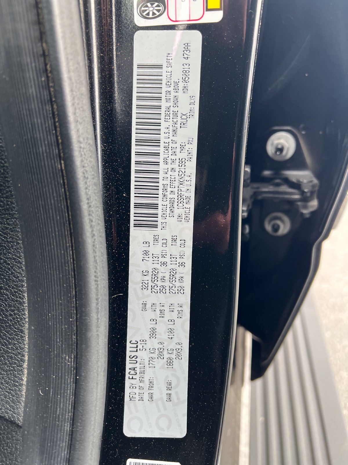 Used 2019 RAM 1500 Limited w/ Advanced Safety Group AWD/4WD image 30