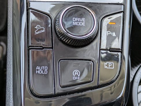 Certified 2024 Kia Sportage SX FWD image 30