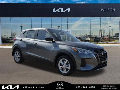 Used 2022 Nissan Kicks S