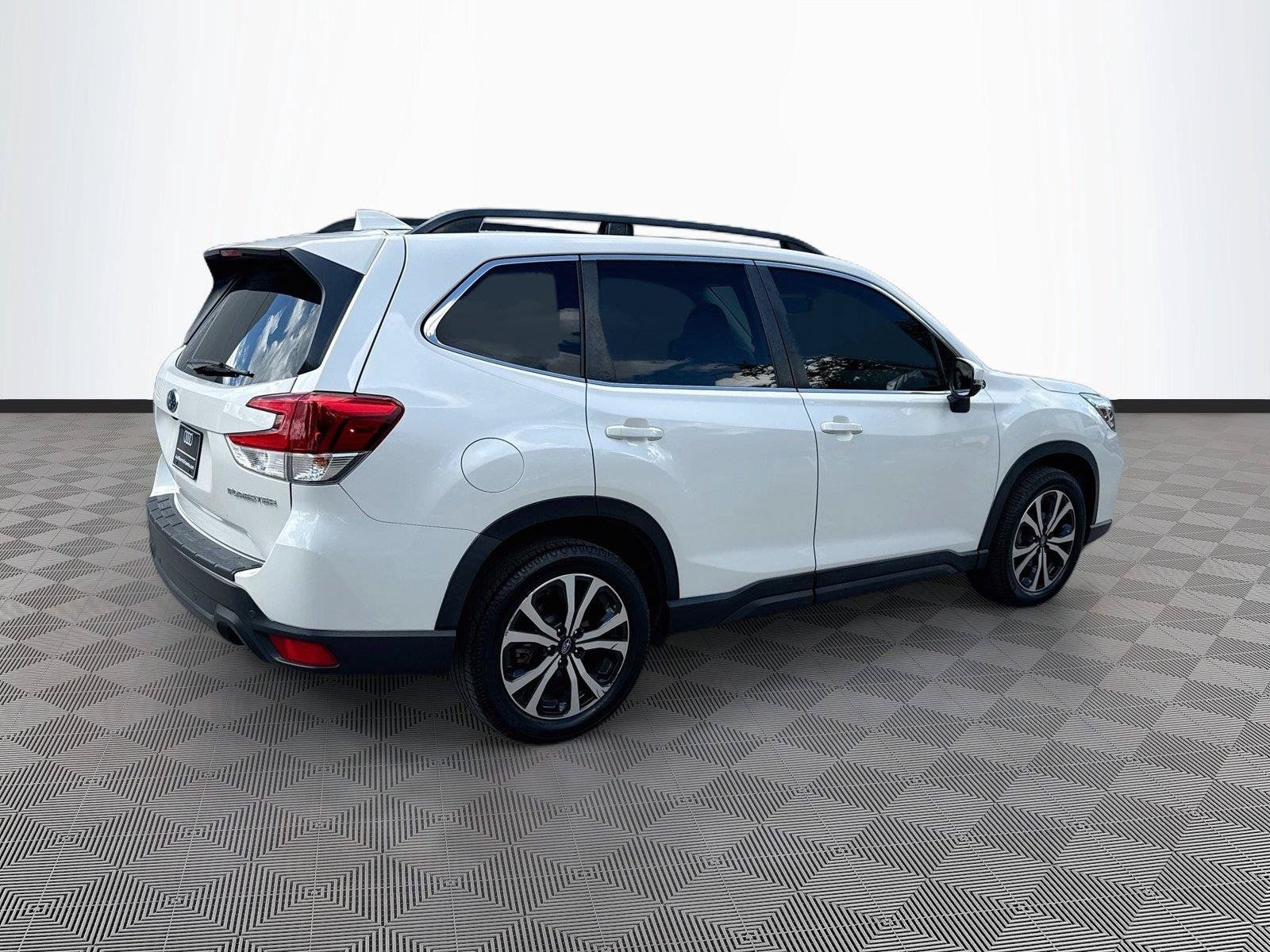 Used 2020 Subaru Forester Limited w/ Popular Package #3 AWD/4WD image 7