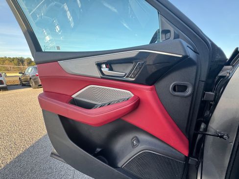 Used 2024 Acura MDX A-Spec image 21