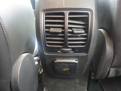Used 2016 Ford Escape Titanium FWD image 19