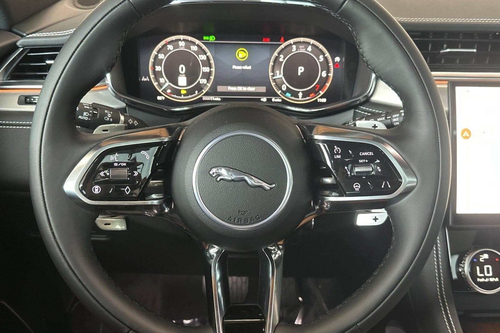 New 2026 Jaguar F-PACE R-Dynamic S AWD/4WD image 7