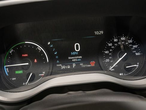 Used 2025 Toyota Sienna XLE image 20