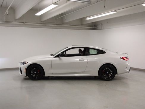 Used 2024 BMW 430i xDrive Coupe w/ M Sport Package image 7