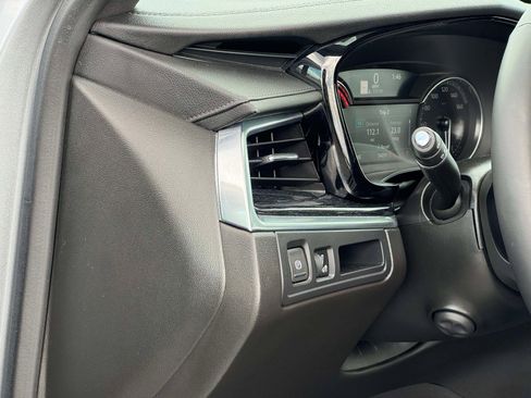 Certified 2025 Cadillac XT5 Premium Luxury FWD image 11