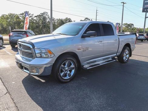 Used 2019 RAM 1500 Big Horn RWD image 4