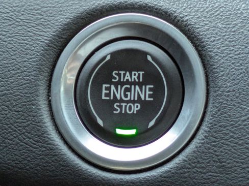 Certified 2022 Cadillac Escalade Sport image 35