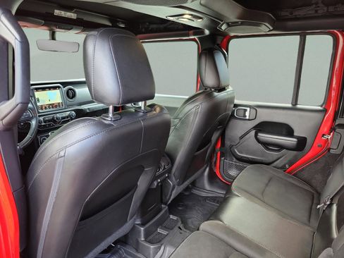 Used 2021 Jeep Wrangler Unlimited Sport image 23