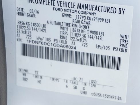 Used 2016 Ford F650 2WD Regular Cab Super Duty image 57