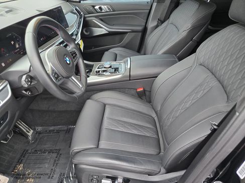 Used 2024 BMW X5 M60i AWD/4WD image 14