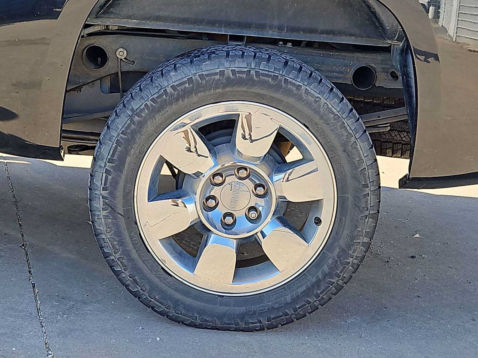Used 2010 GMC Sierra 1500 SLE w/ Texas Edition RWD image 24