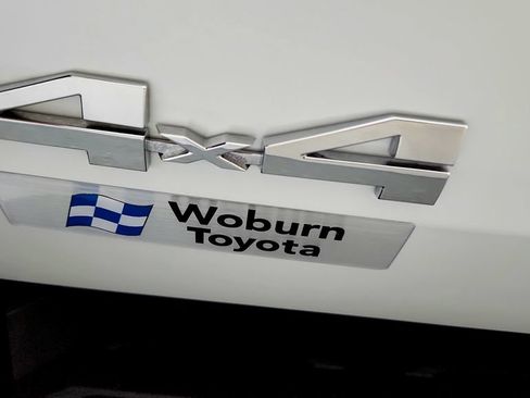 Used 2022 Toyota Tundra Limited AWD/4WD image 13