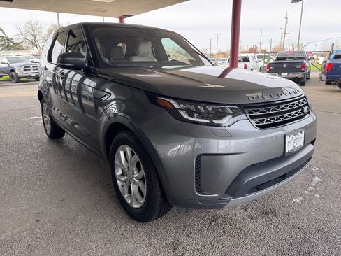 Used 2019 Land Rover Discovery SE image 7