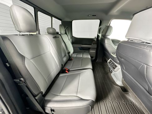 Used 2021 Ford F150 Lariat w/ Equipment Group 502A High image 26