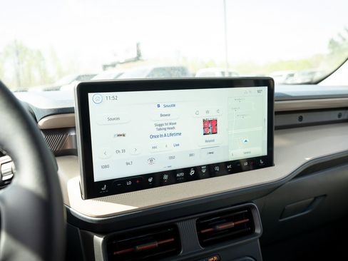 New 2026 Ford Maverick Lariat image 22