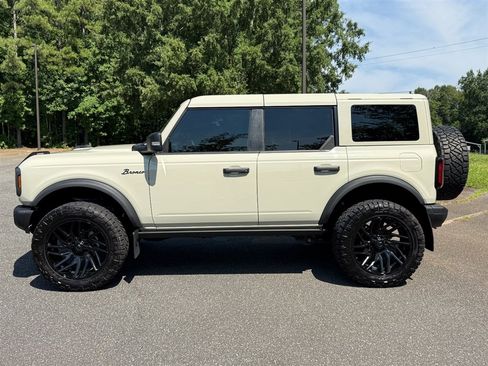 Used 2025 Ford Bronco Badlands AWD/4WD image 18
